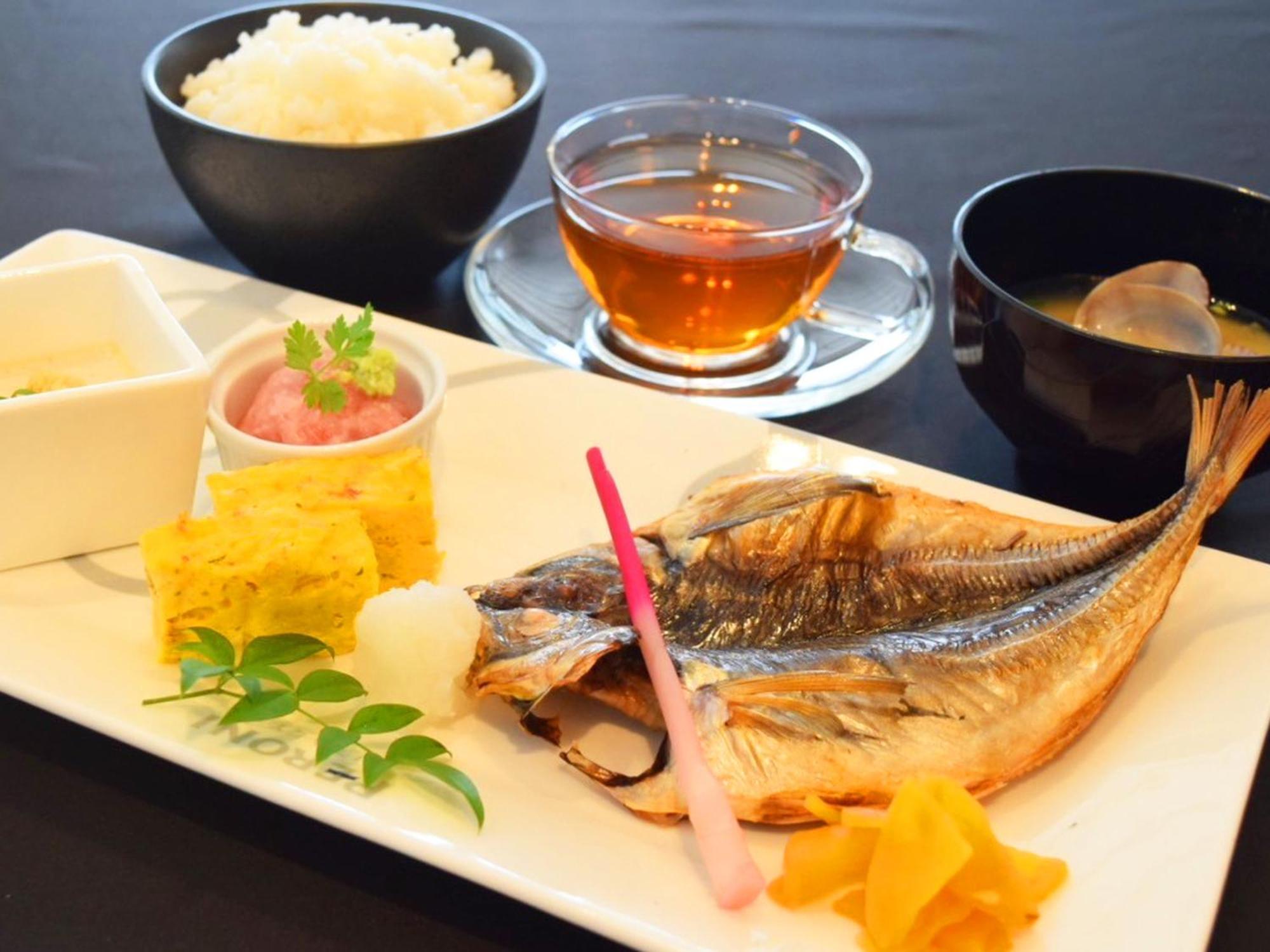 Hotel Royal Garden Kisarazu Bagian luar foto