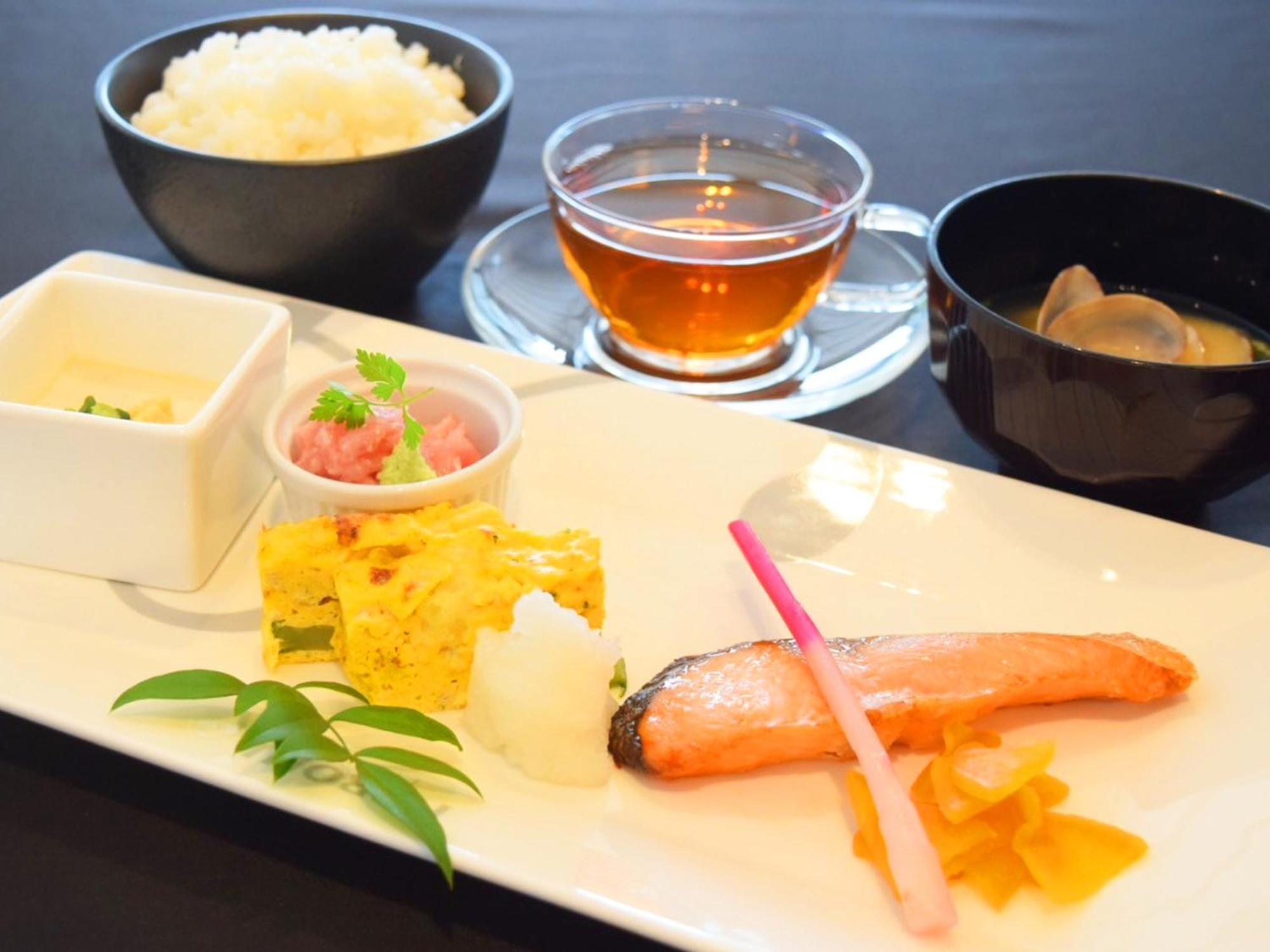 Hotel Royal Garden Kisarazu Bagian luar foto